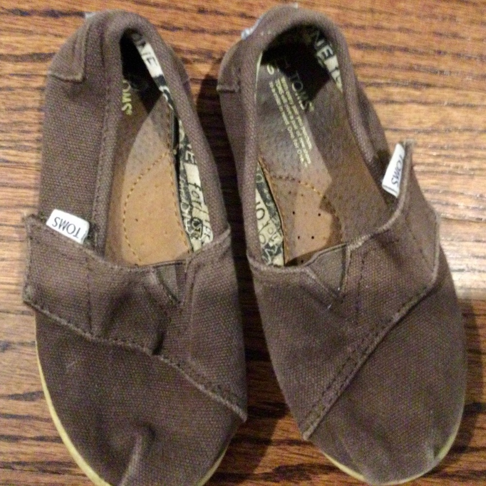 TOMS Tiny Brown Alpargata. Toddler Size 10.